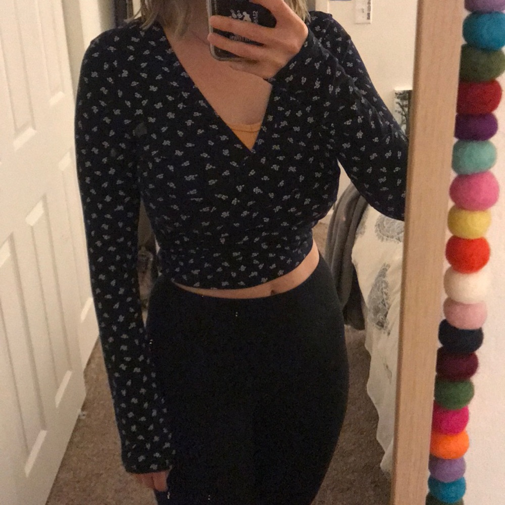Brandy Melville wrap around shirt